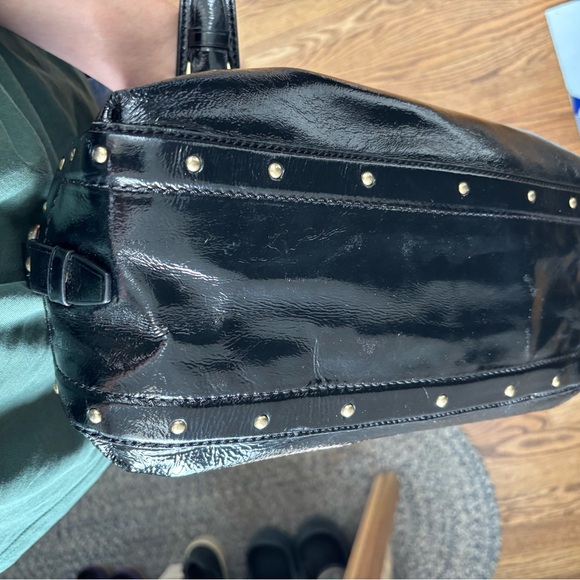 EUC Michael Kors Black Patent Leather Satchel/Shoulder Bag, gold-tone hardware - Picture 11 of 11